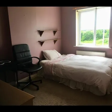 Διαμέρισμα Holiday House In Quiet Housing Estate Near Kilkenny